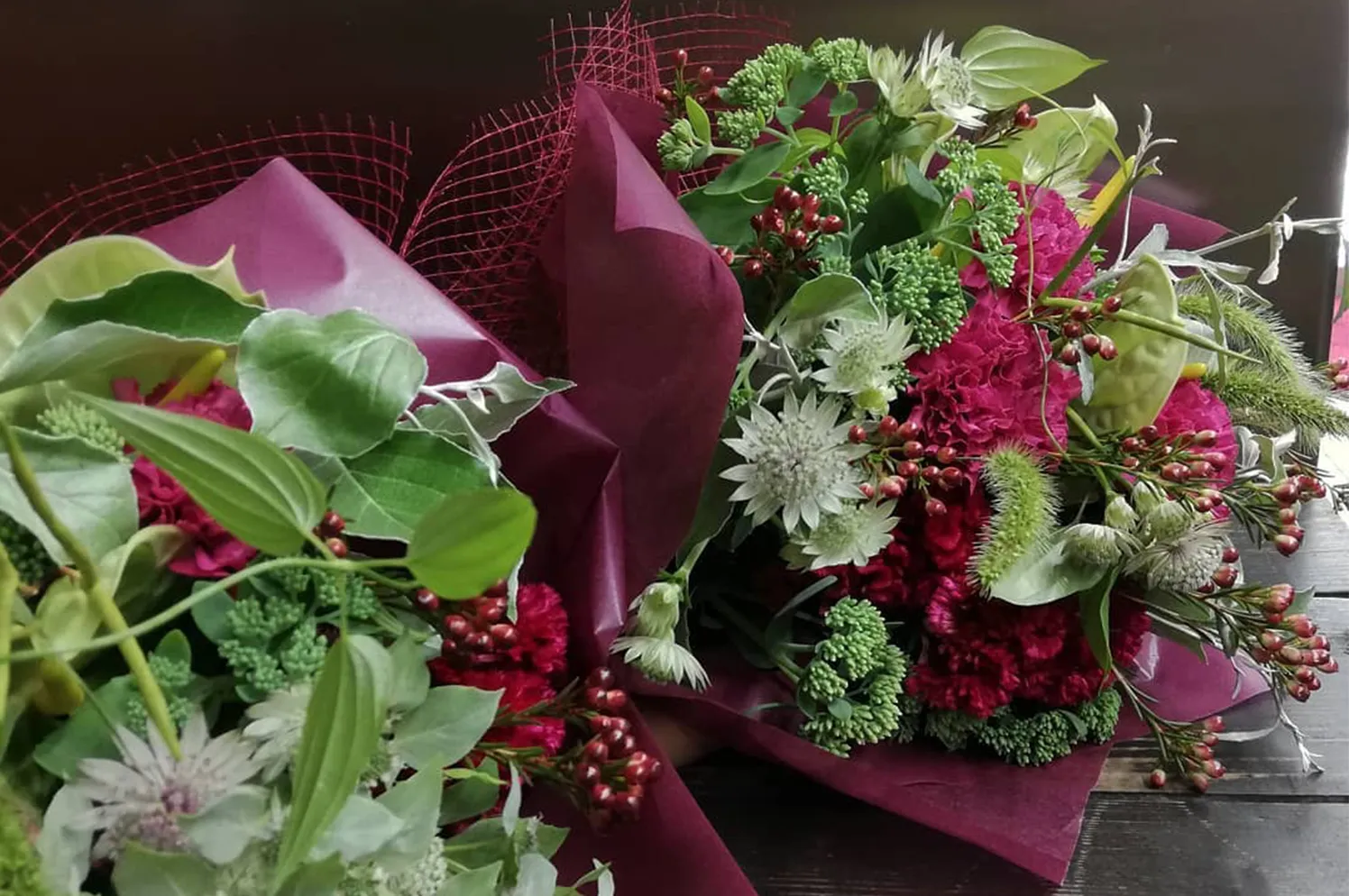 ボルドー花束写真